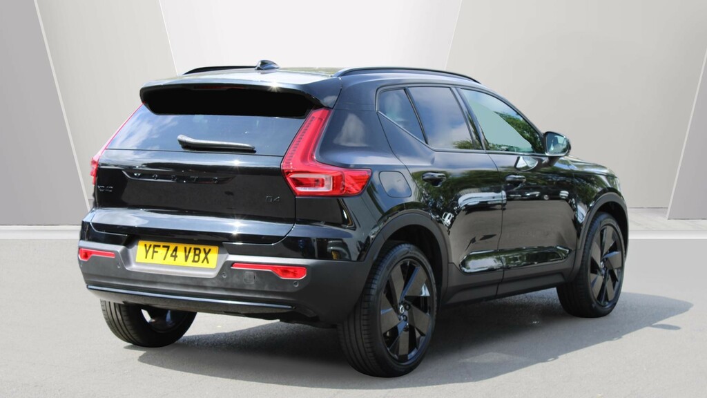 Volvo XC40 B4 P Plus Black Edition Park Camera, Heated Sea YF74VBX #2
