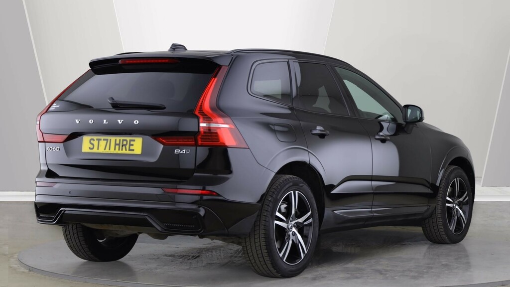 Volvo XC60 B4 D Awd R-design Park Camera, Heated Powered M #2