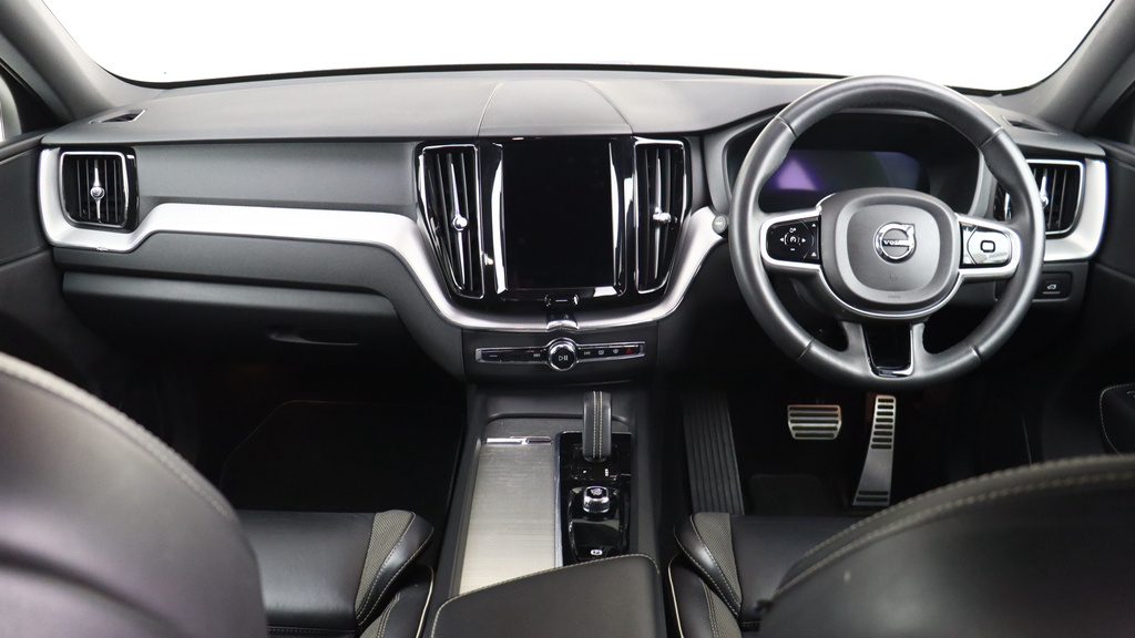 Volvo XC60 B4 D Awd R-design Park Camera, Heated Powered M #5