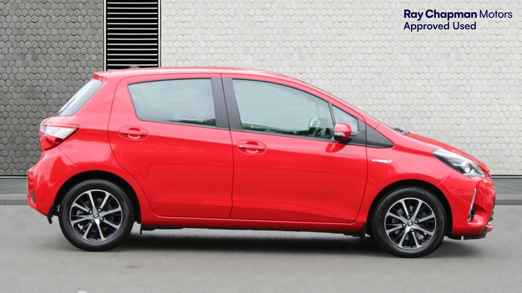 Toyota Yaris 1.5 Hybrid Icon Tech Cvt Park Camera, Cruise Cont YT18GKA #3