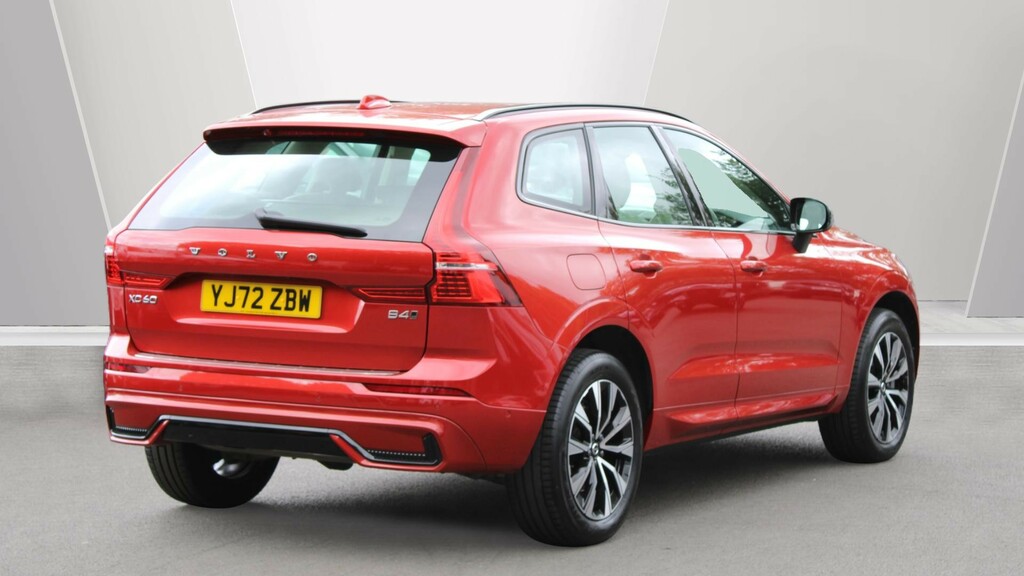 Volvo XC60 B4 D Awd Plus Dark Harmankardon Sound, 360 Cam YJ72ZBW #2