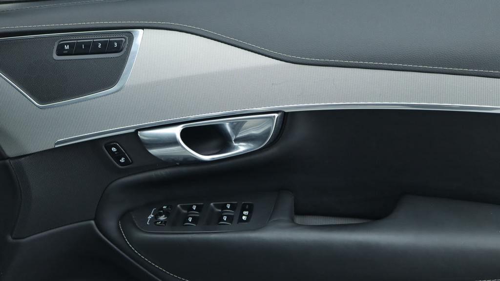 Volvo XC90 Blue #25