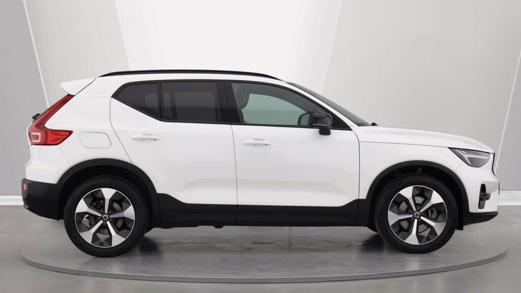 Volvo XC40 B3 P Plus Dark Low Tax, Park Camera, Heated Sea #3