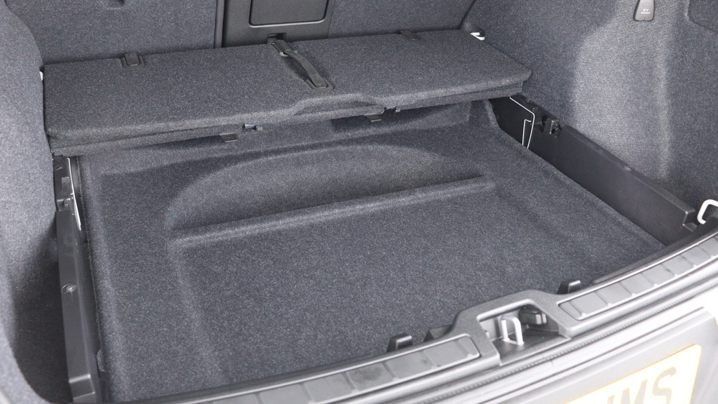 Volvo XC40 2.0 B3p Core Grey #53