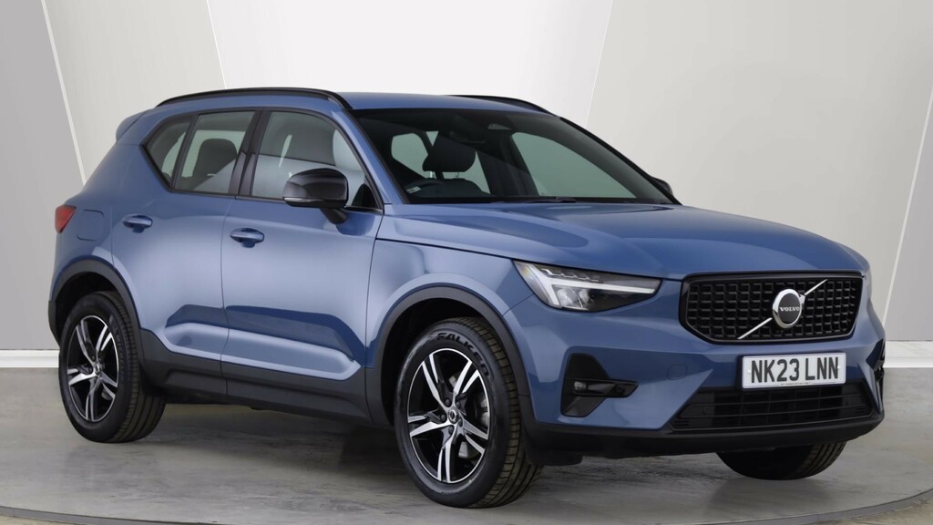 Volvo XC40 B4 P Awd Plus Dark Park Camera, Heated Seats, A