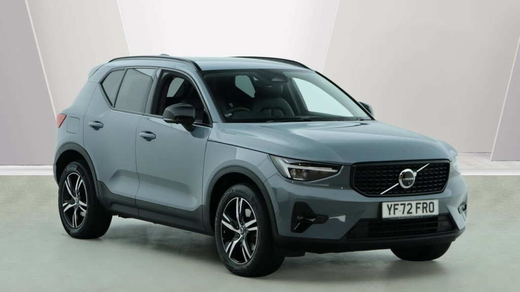 Volvo XC40 B3 P Dark 360 Camera, Heated Seats, Apple Carpl