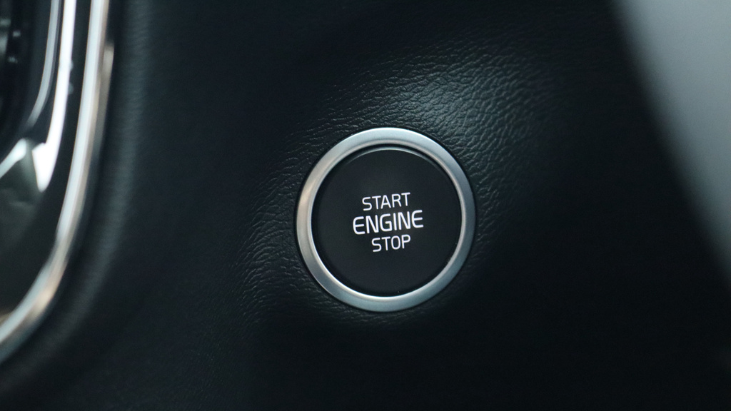 Volvo XC40 Pro Recharge Ev Red #23
