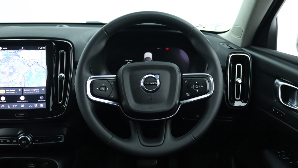 Volvo XC40 Pro Recharge Ev Red #10