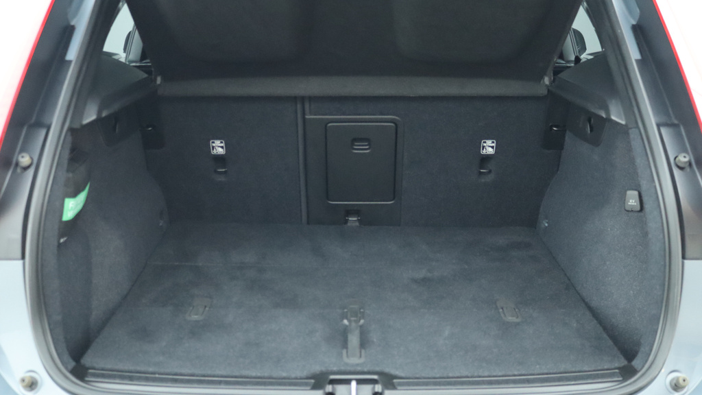 Volvo XC40 Pro Recharge Ev Red #13