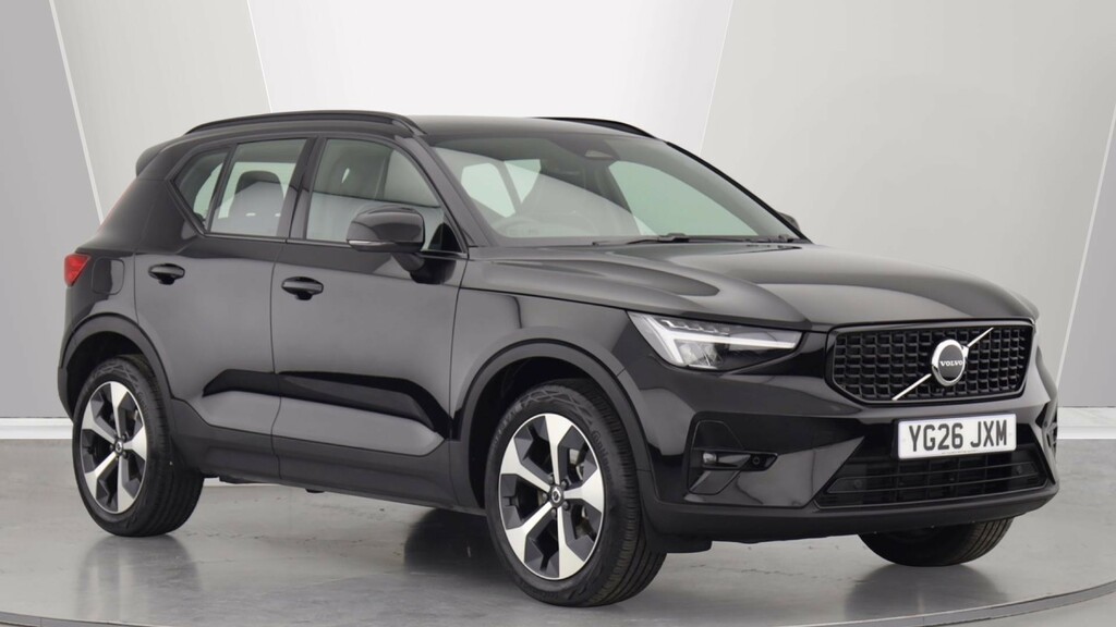 Volvo XC40 B3 P Plus Dark Park Camera, Heated Seats, Apple