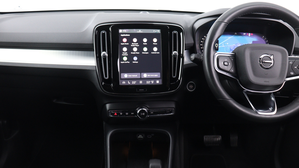 Volvo XC40 B3 P Plus Dark Park Camera, Heated Seats, Apple #5