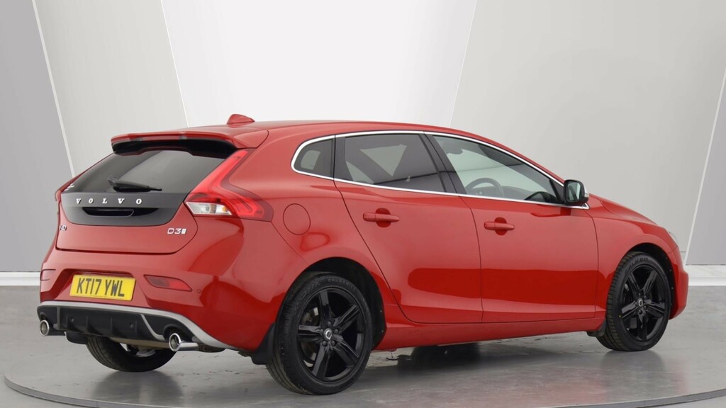 Volvo V40 D3 R-design Winter Pack, Nav Plus, Cruise KT17YWL #2