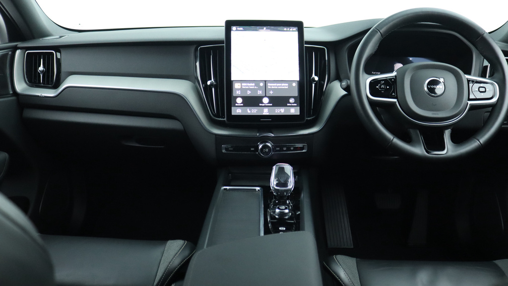 Volvo XC60 B5 P Awd Plus Black Edition Harmankardon Sound  #5