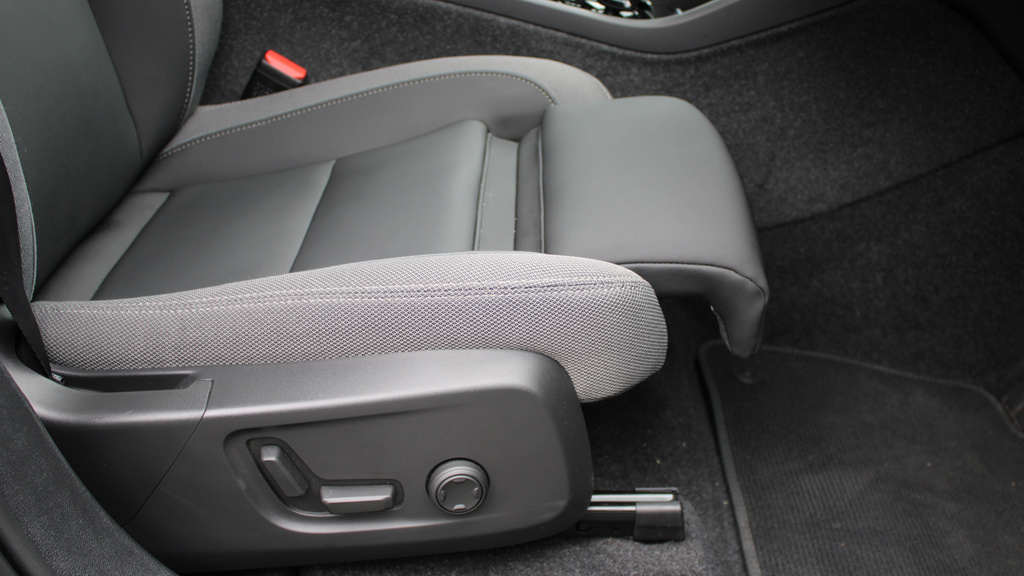 Volvo EX40 185Kw Extended Range Ultra 78Kwh Grey #29