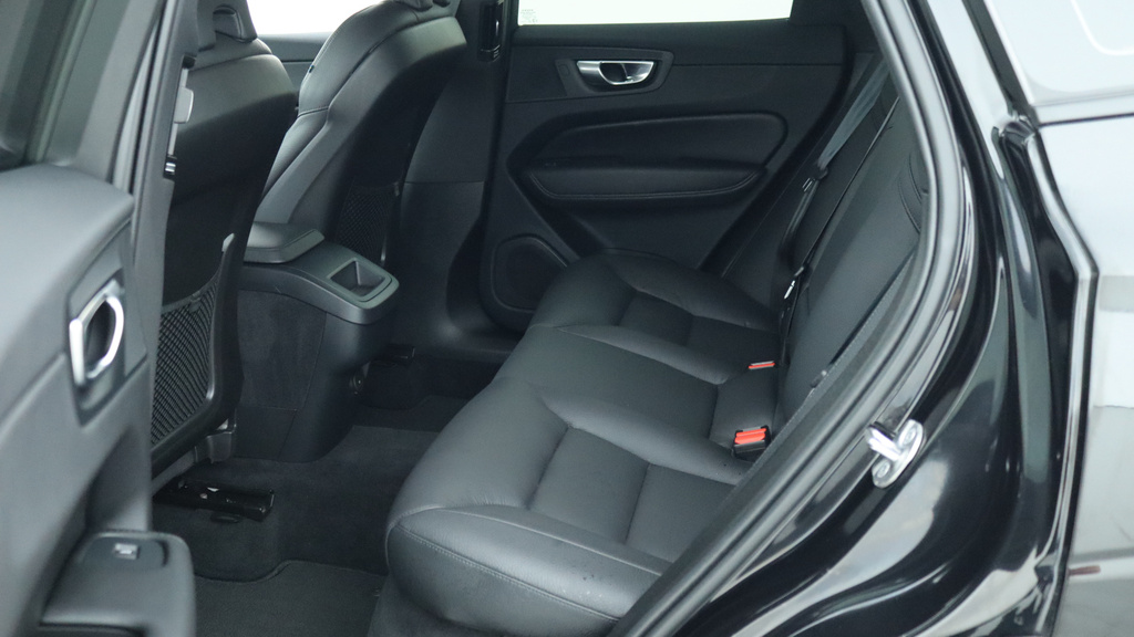 Volvo XC60 T6 Recharge Plus Grey #27