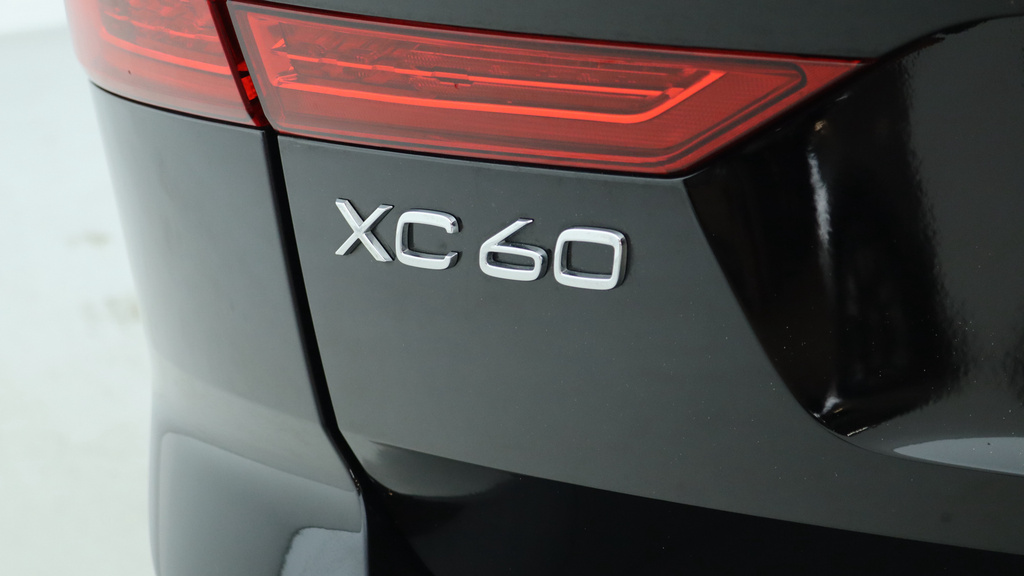 Volvo XC60 T6 Recharge Plus Grey #37