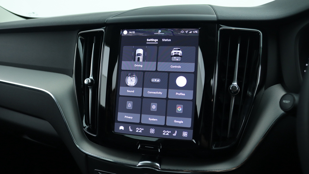 Volvo XC60 T6 Recharge Plus Grey #32