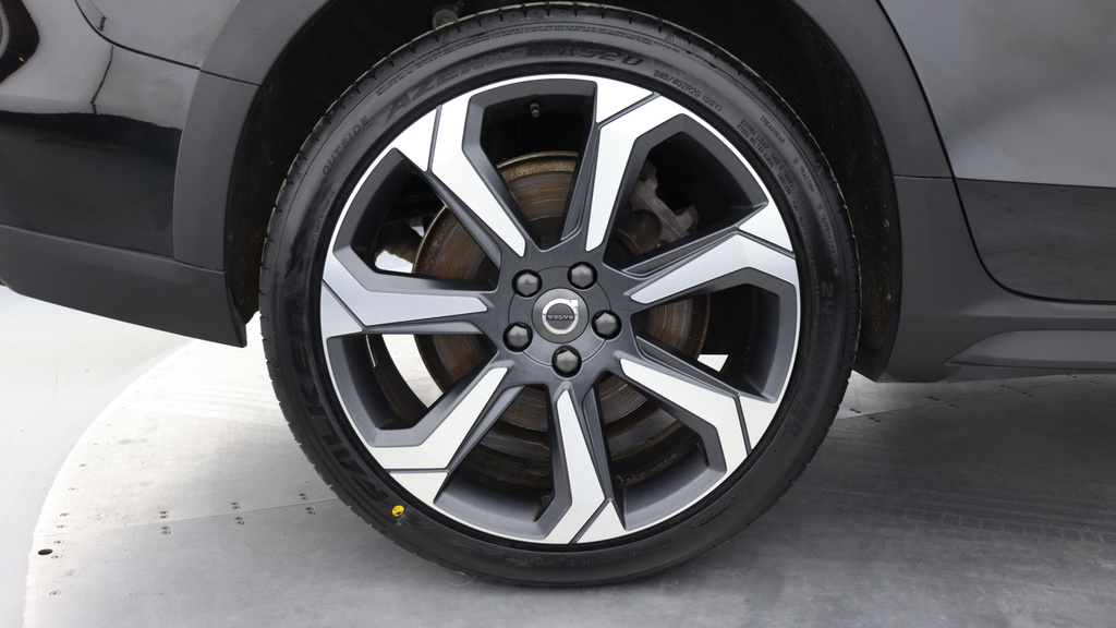 Volvo V60 Cross Country 2L Null Black #9