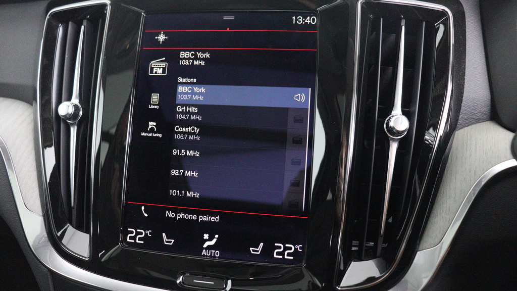 Volvo V60 Cross Country 2L Null Black #51