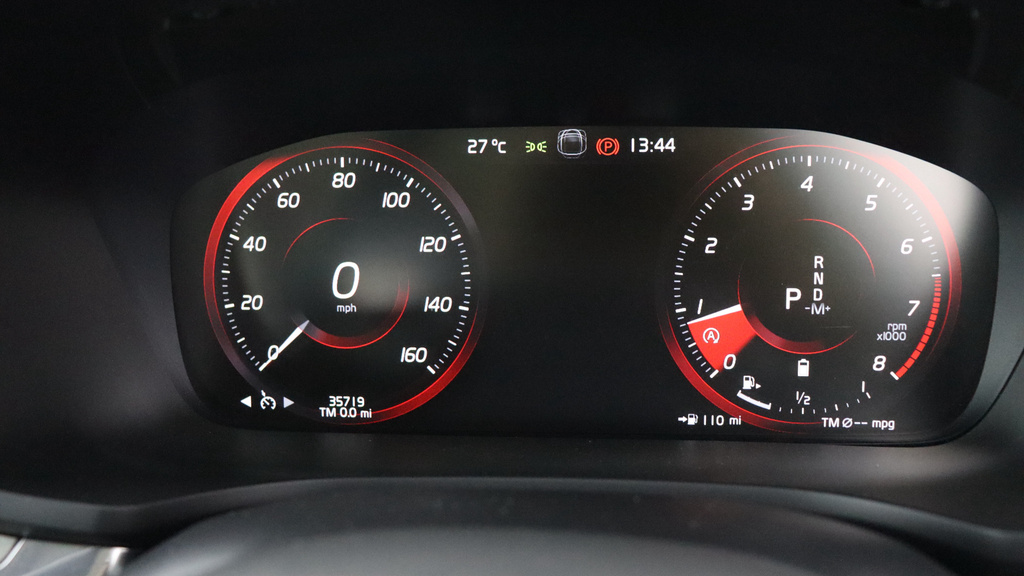 Volvo V60 Cross Country 2L Null Black #11