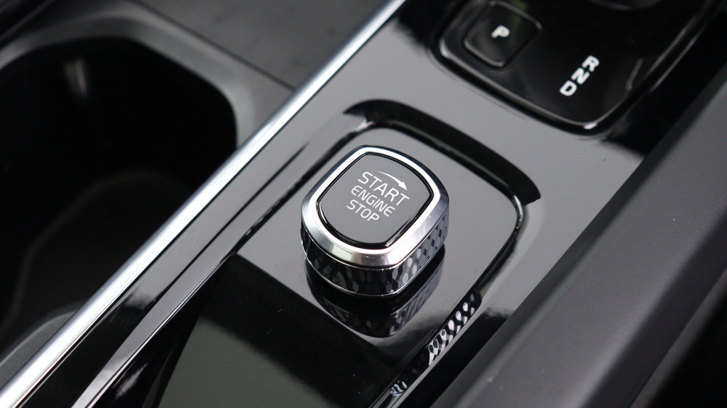 Volvo V60 Cross Country 2L Null Black #27