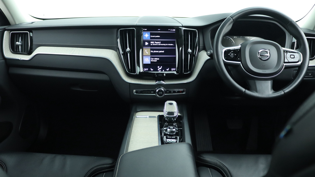 Volvo XC60 T6 Awd Phev Inscription Sunroof, Heated Seats, Pa  #5