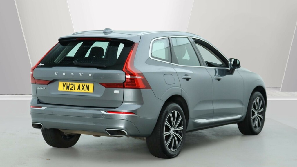 Volvo XC60 T6 Awd Phev Inscription Sunroof, Heated Seats, Pa  #2