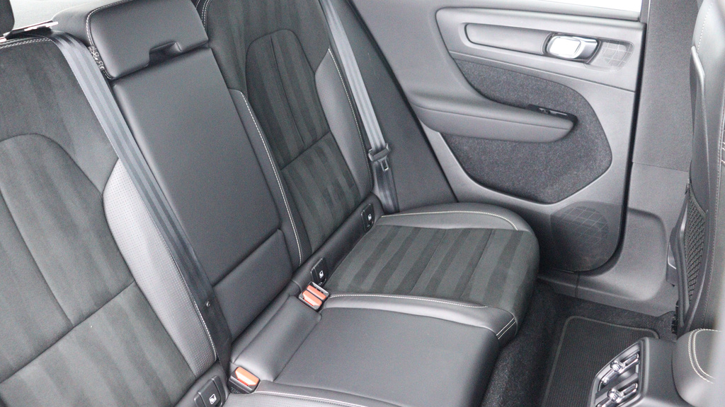 Volvo XC40 T4 Fwd R-design Winter Pack, Cruise Control, #6