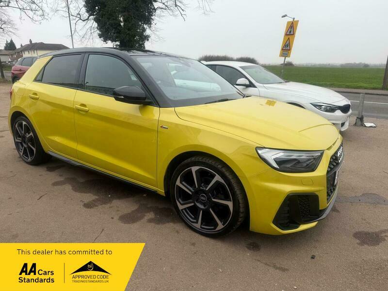 Audi A1 1.5 Tfsi 35 Black BC21JVV Yellow #6