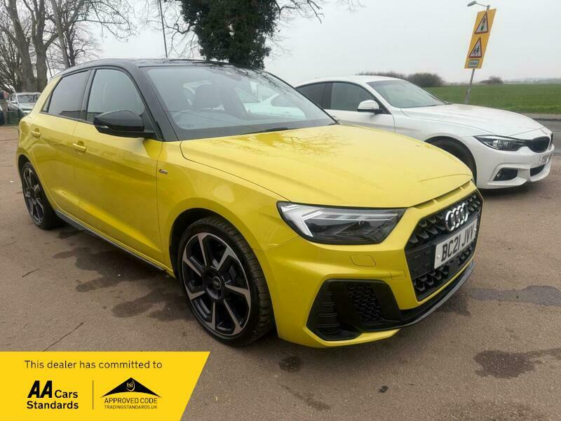 Audi A1 1.5 Tfsi 35 Black BC21JVV Yellow #4