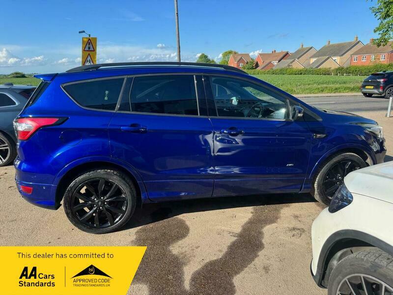 Ford Kuga 2.0 Tdci St-line X EF67SFV Blue #3