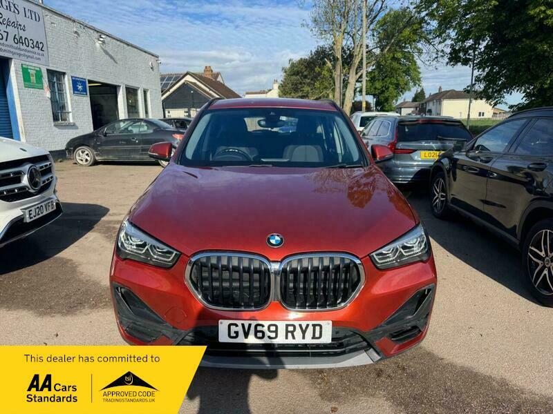BMW X1 2.0 20I Se Dct GV69RYD Orange #2
