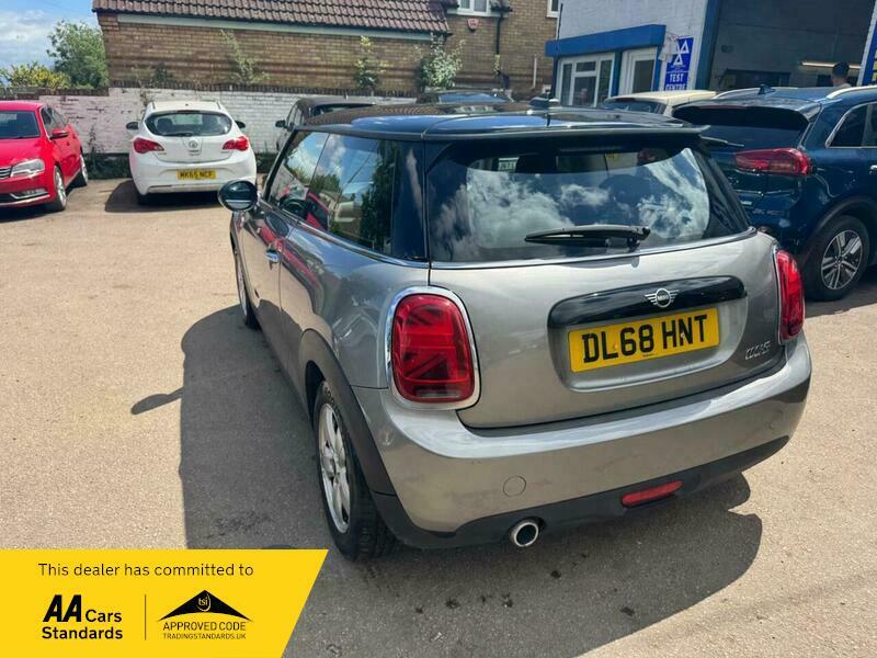 Mini Hatch 1.5 Cooper Classic Euro DL68HNT Silver #5