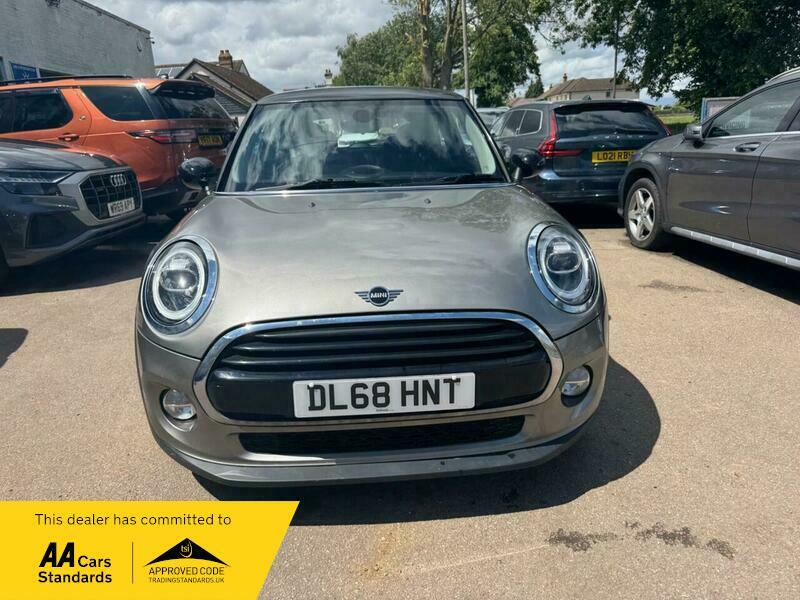 Mini Hatch 1.5 Cooper Classic Euro DL68HNT Silver #2