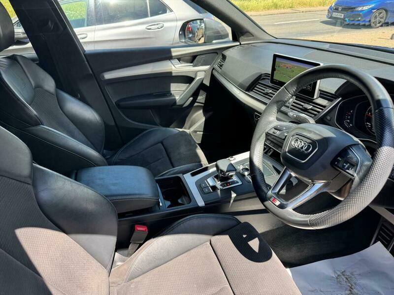 Audi Q5 2.0 Tdi 40 S Grey