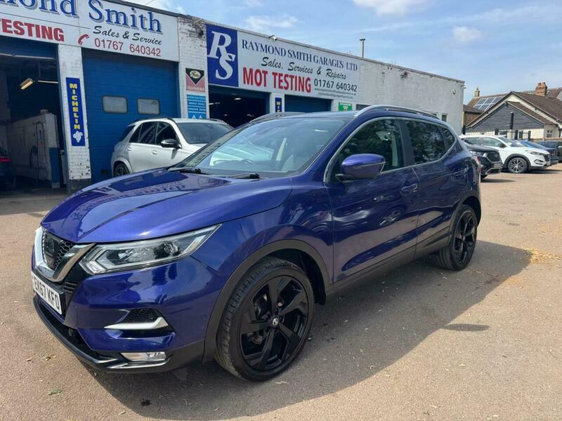 Nissan Qashqai 1.2 Dig-t Tekna Xtron Blue