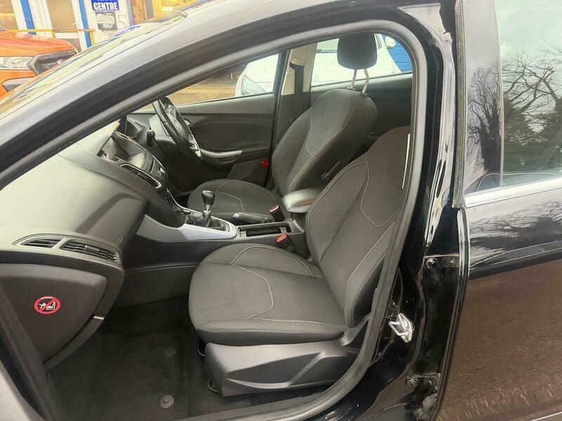 Ford Focus Estate 1.5 Tdci Zetec Euro 6 Ss 201665 White #9