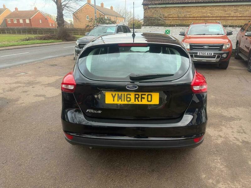 Ford Focus Estate 1.5 Tdci Zetec Euro 6 Ss 201665 White #6