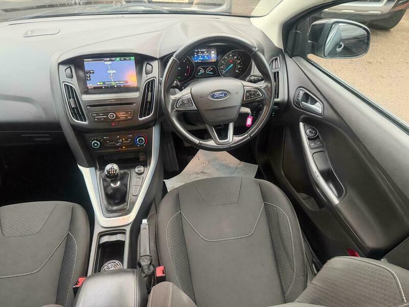 Ford Focus Estate 1.5 Tdci Zetec Euro 6 Ss 201665 White #24