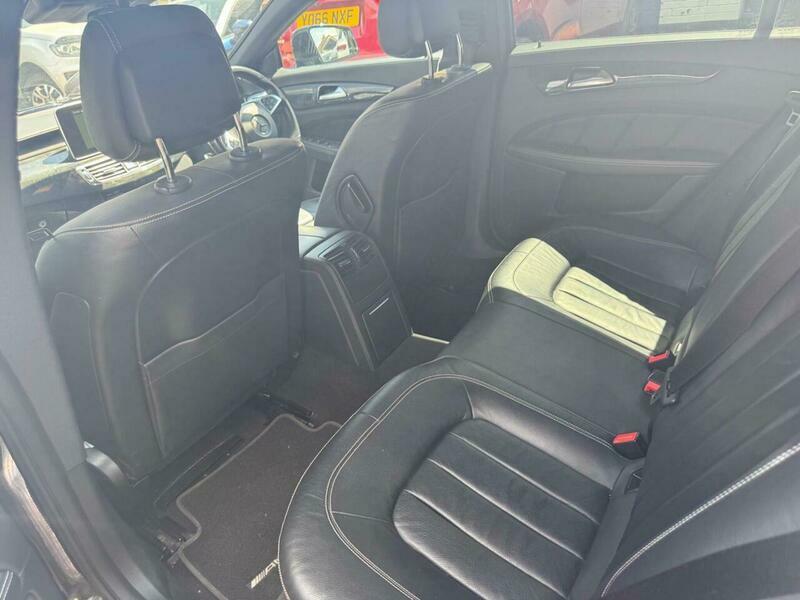 Mercedes-Benz CLS 2.1 Cls220d Amg Line Shooting Brake G-tronic Black #17