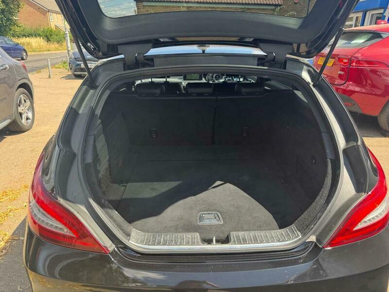 Mercedes-Benz CLS 2.1 Cls220d Amg Line Shooting Brake G-tronic Black #15