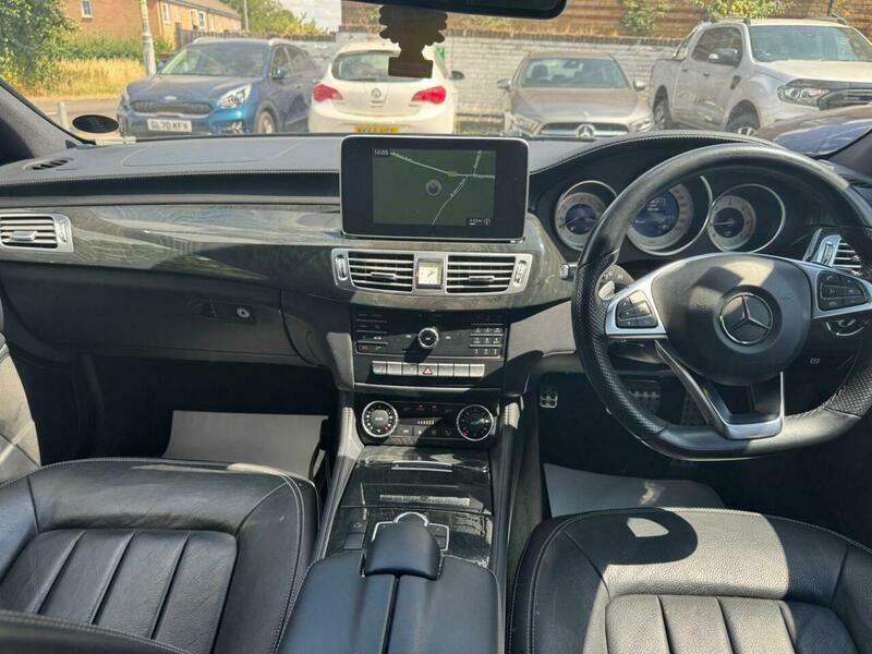Mercedes-Benz CLS 2.1 Cls220d Amg Line Shooting Brake G-tronic Black #35