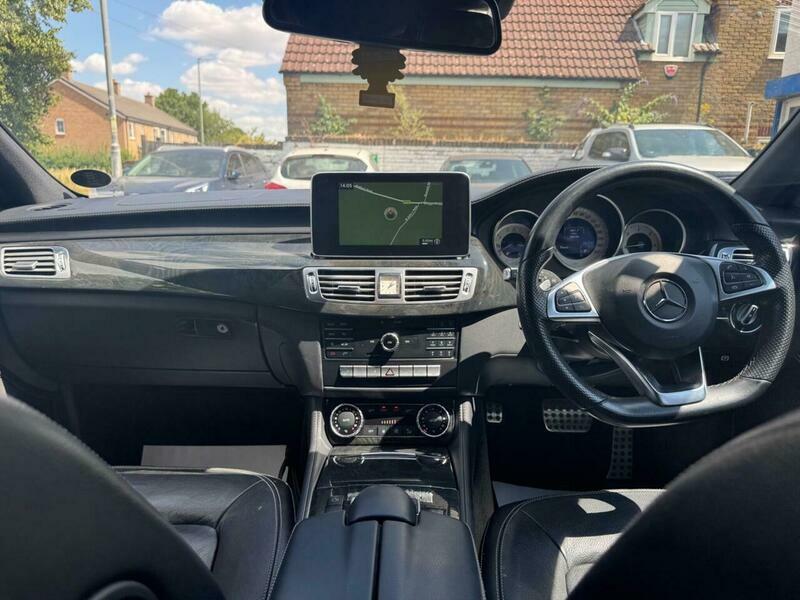 Mercedes-Benz CLS 2.1 Cls220d Amg Line Shooting Brake G-tronic Black #38