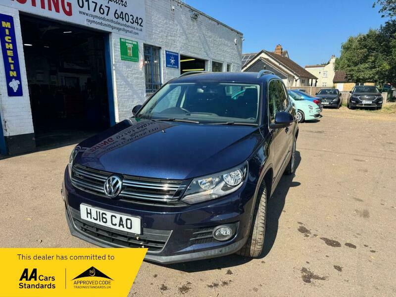 Volkswagen Tiguan 2.0 Tdi Bluemotion Tech Blue #2