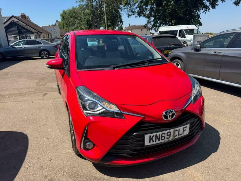 Toyota Yaris 1.5 Vvt-i Icon Euro Red #5