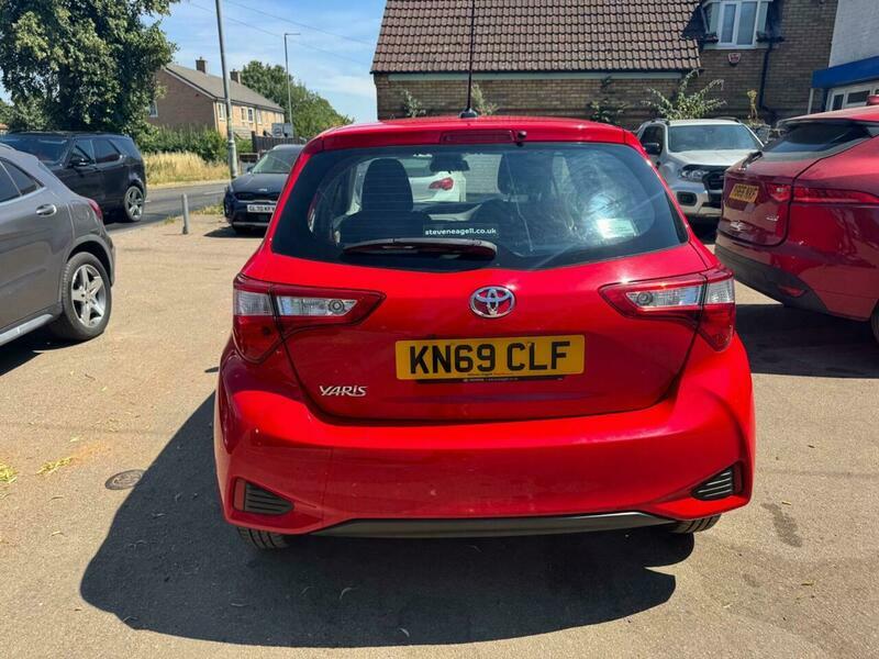 Toyota Yaris 1.5 Hybrid Gr-sport Cvt #8
