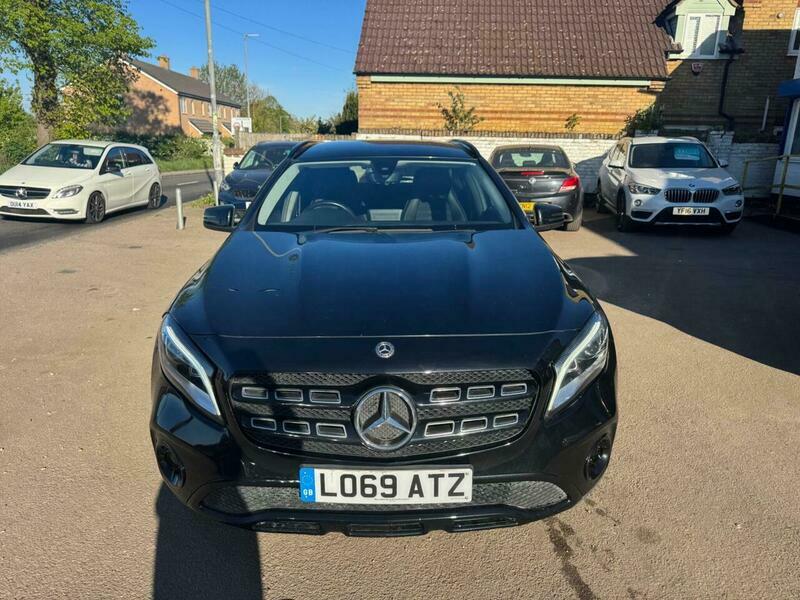 Mercedes-Benz C Class 1.6 Gla180 Urban Edition Black #3