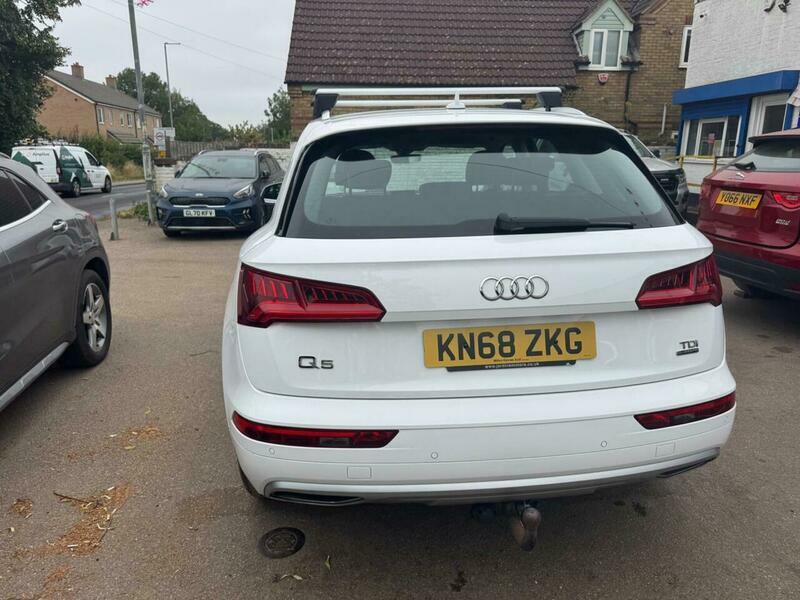 Audi Q5  Blue #12