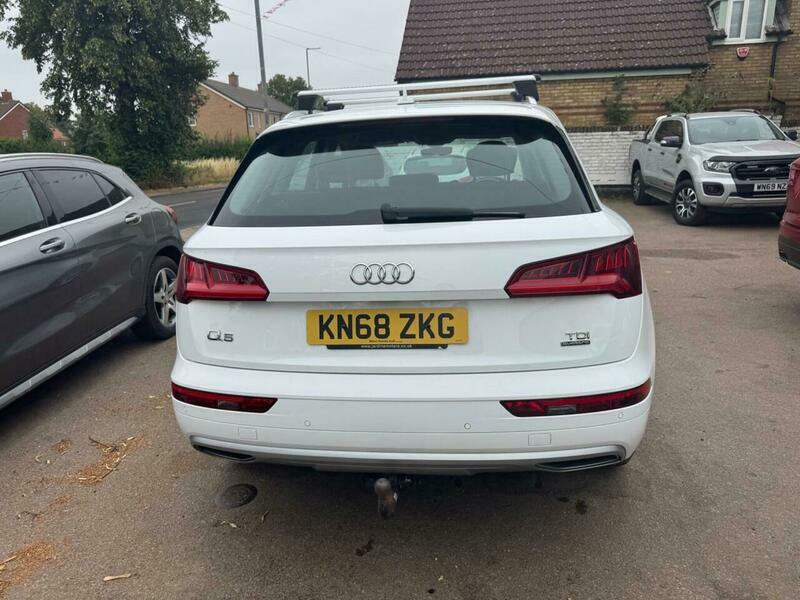 Audi Q5  Blue #11