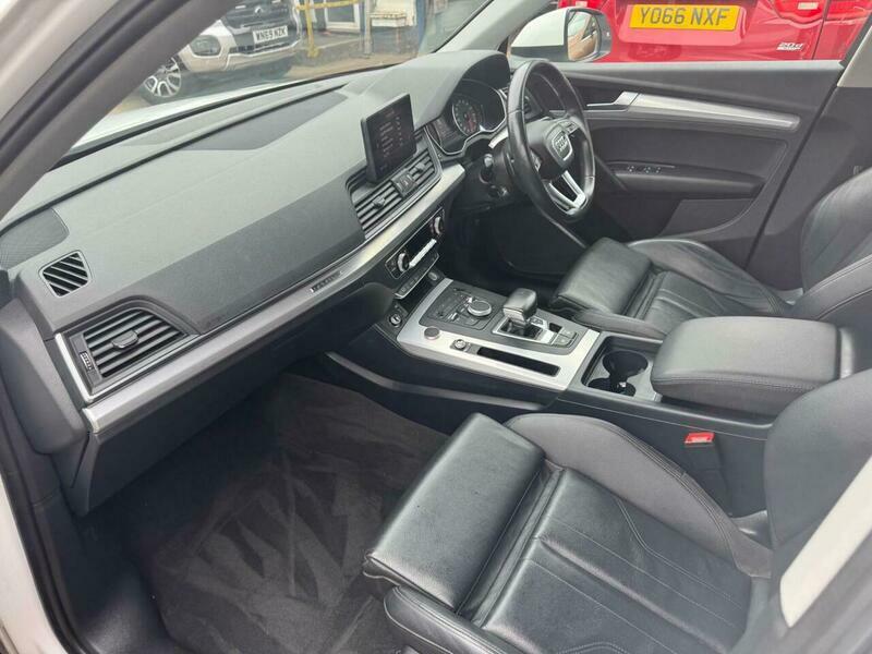 Audi Q5  Blue #20